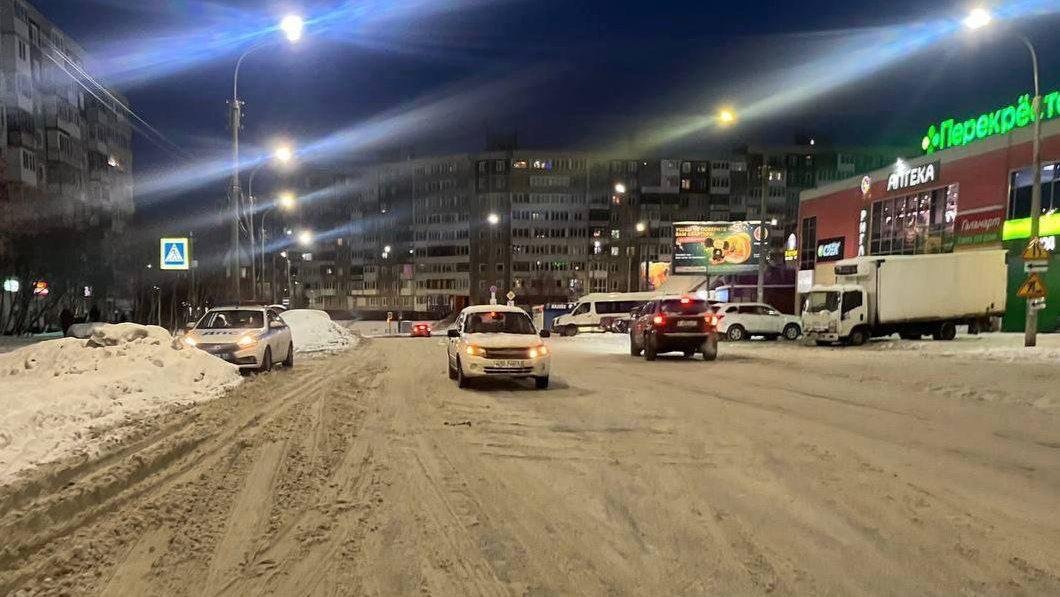 В дальней Первомайке в Мурманске сбили женщину на пешеходном переходе